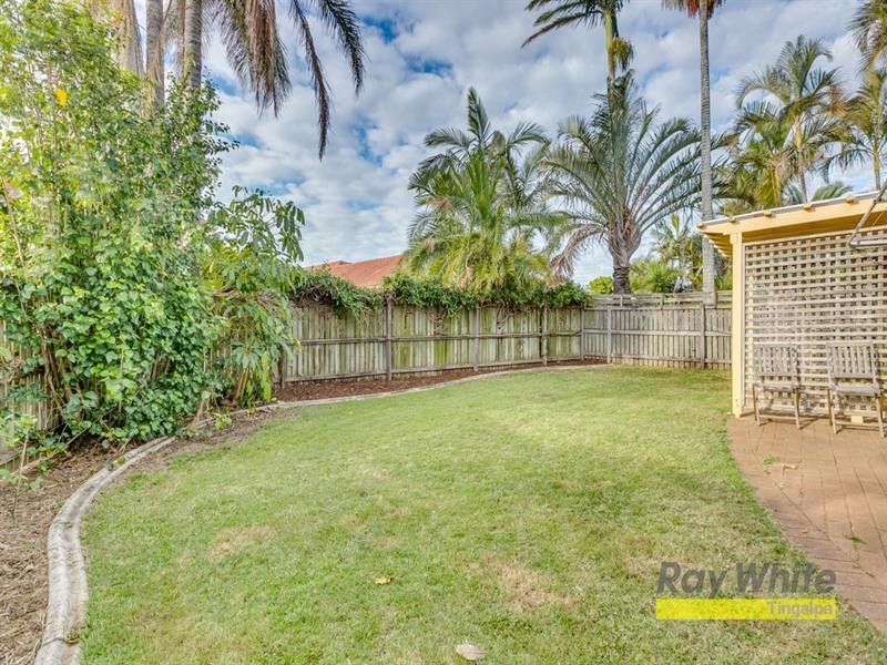 35 TREVALLY Crescent, Manly West QLD 4179