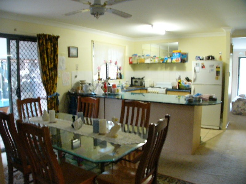 172 Torquay Cresent, Tingalpa QLD 4173