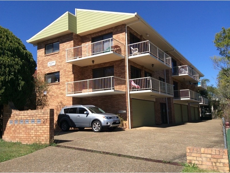 Unit 2, 27 Rolle Street, Holland Park West QLD 4121