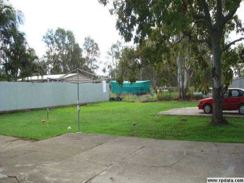 205 Kianawah Road, Wynnum West QLD 4178