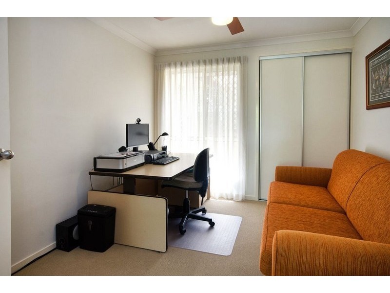 98 Brokenwood Circuit, Gumdale QLD 4154