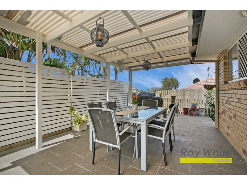 9 Christina Place, Belmont QLD 4153