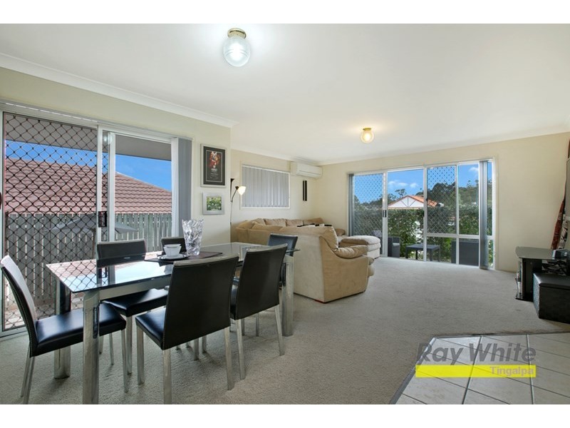 9 Christina Place, Belmont QLD 4153