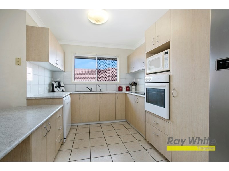 9 Christina Place, Belmont QLD 4153