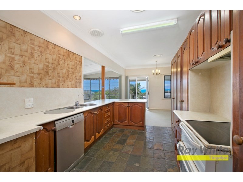 11 Kooralgin Street, Manly QLD 4179