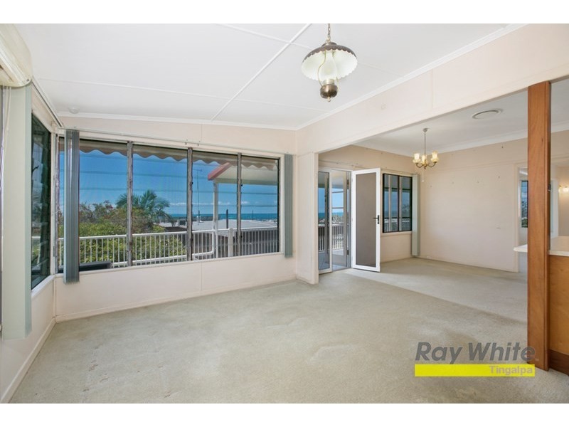 11 Kooralgin Street, Manly QLD 4179