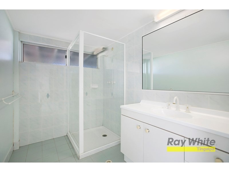 11 Kooralgin Street, Manly QLD 4179