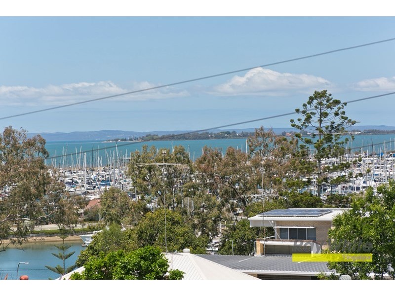 11 Kooralgin Street, Manly QLD 4179