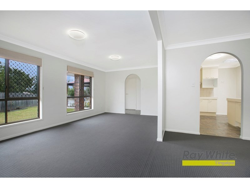 9 Maxwell Place, Wynnum West QLD 4178