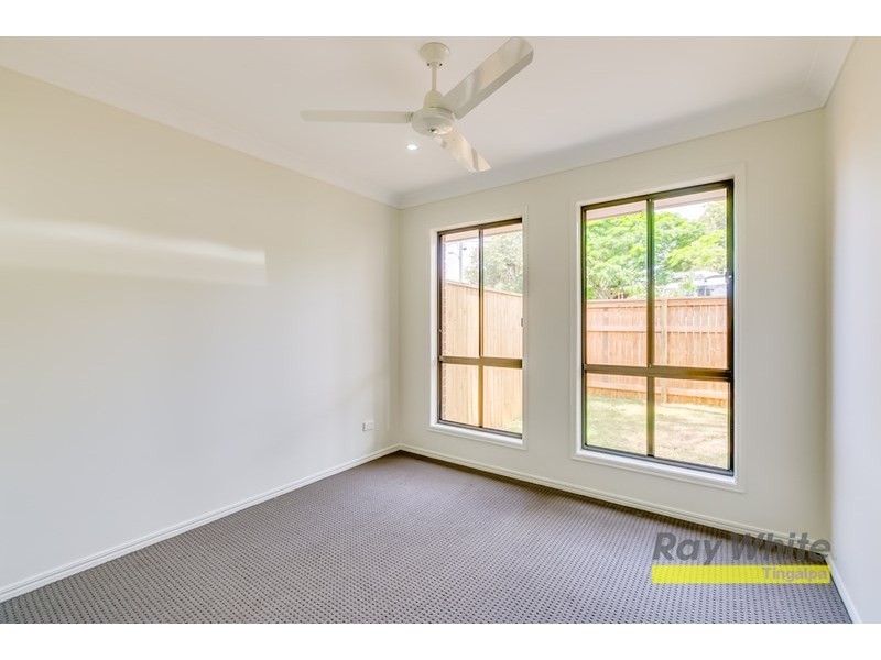 2/22 VALLEY Road, Wellington Point QLD 4160