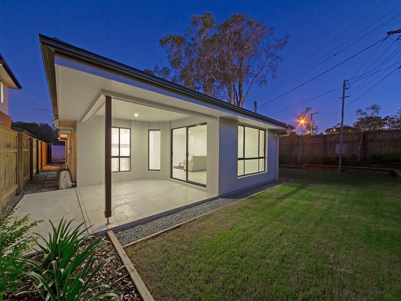 2/22 VALLEY Road, Wellington Point QLD 4160