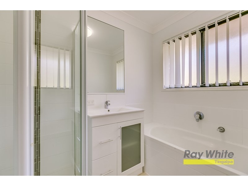 335 OLD CLEVELAND EAST Road, Birkdale QLD 4159