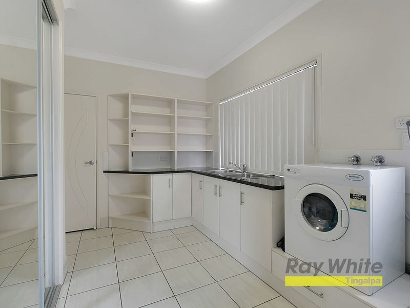 6 Balgowlah Street, Wakerley QLD 4154