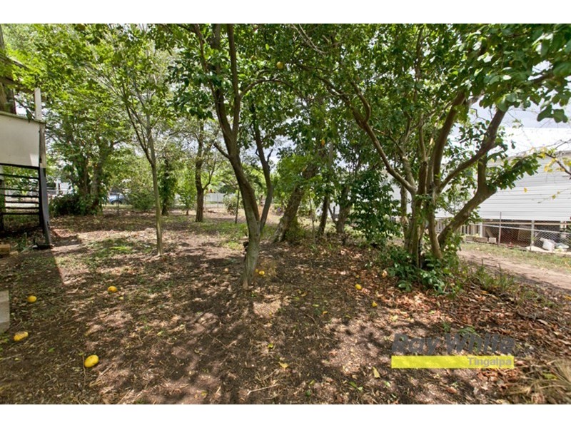 101 WALNUT Street, Wynnum QLD 4178