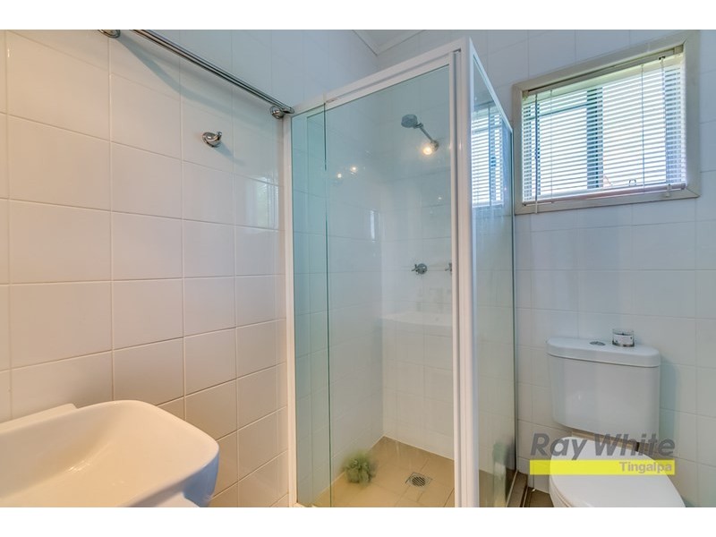 11 Leon Street, Thorneside QLD 4158