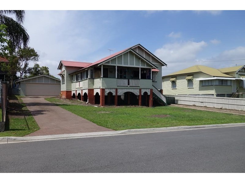 15 Cromwell Street, Wooloowin QLD 4030