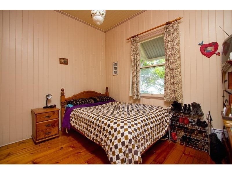 15 Cromwell Street, Wooloowin QLD 4030