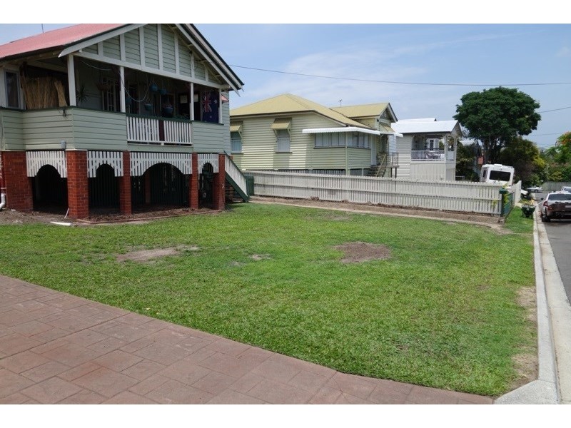 15 Cromwell Street, Wooloowin QLD 4030