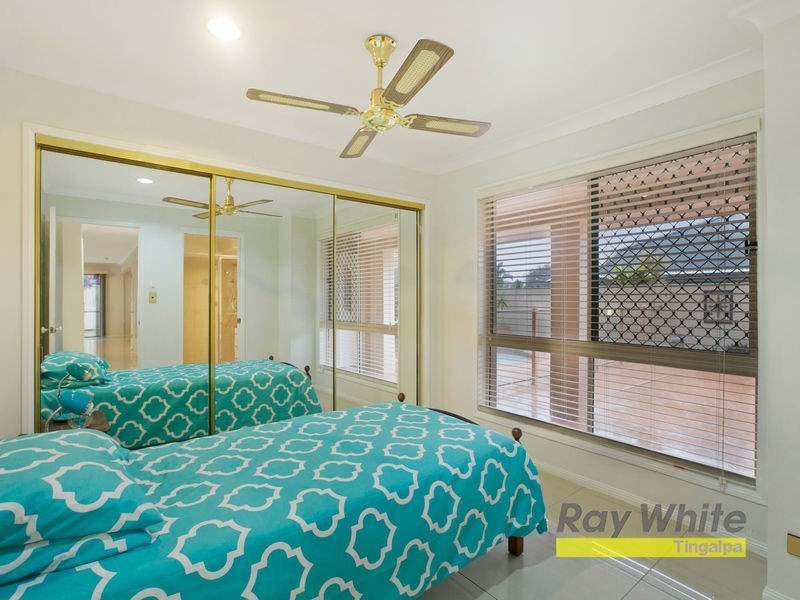 19 BALGOWLAH Street, Wakerley QLD 4154