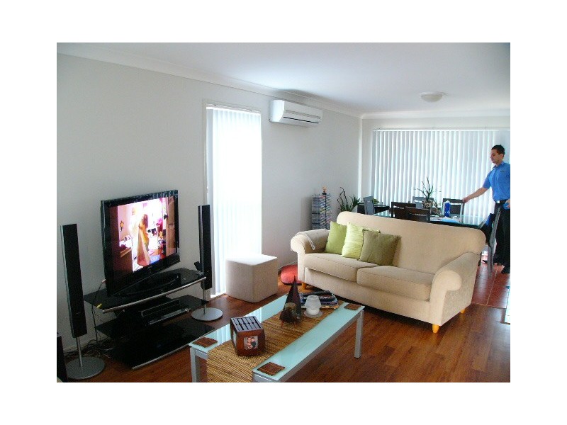 4/11 Trevalley Street, Manly West QLD 4179