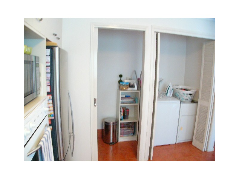 4/11 Trevalley Street, Manly West QLD 4179