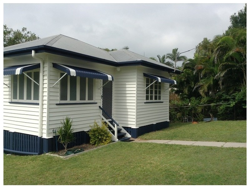 54 Curtis Street, Manly QLD 4179