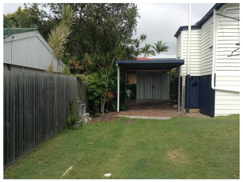 54 Curtis Street, Manly QLD 4179