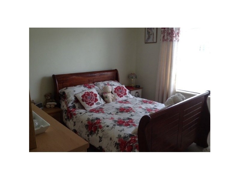 34 School Road, Wynnum West QLD 4178