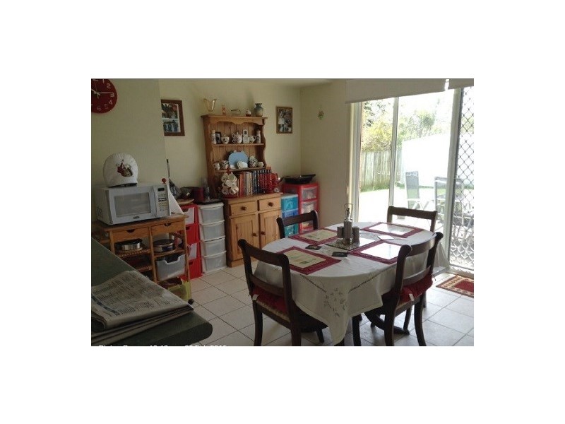 34 School Road, Wynnum West QLD 4178