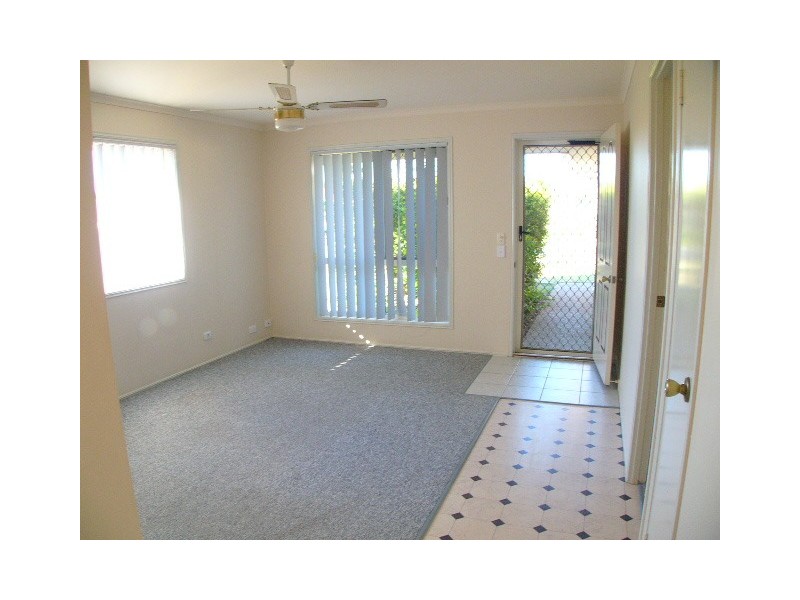 16 Magdalene Street, Wynnum West QLD 4178