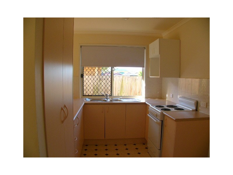 16 Magdalene Street, Wynnum West QLD 4178