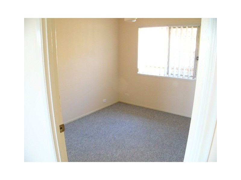 16 Magdalene Street, Wynnum West QLD 4178