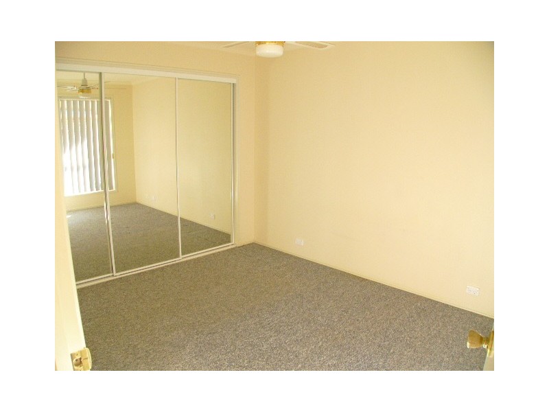 16 Magdalene Street, Wynnum West QLD 4178