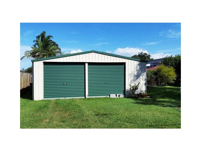 24 Carnation Street, Wynnum QLD 4178