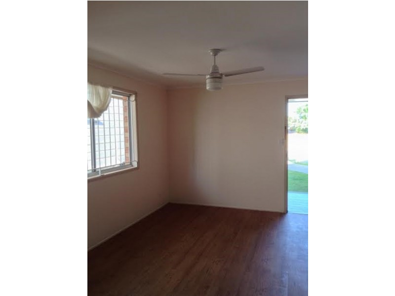 19 Walnut Street, Wynnum QLD 4178