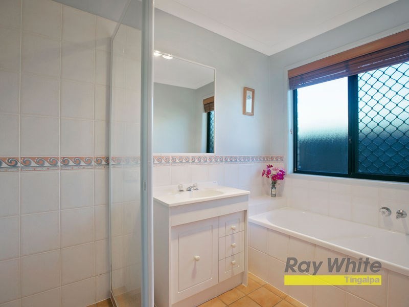 24 Tamborine Street, Hemmant QLD 4174