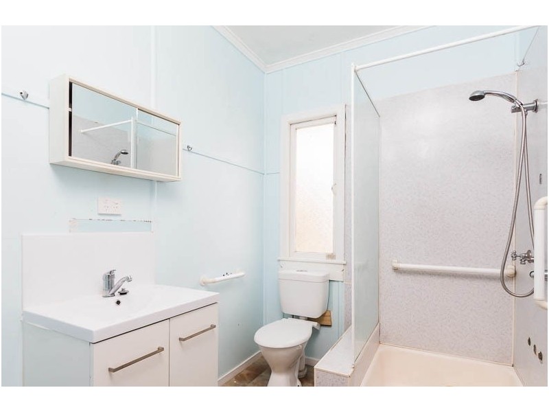 47 Empire Avenue, Manly West QLD 4179