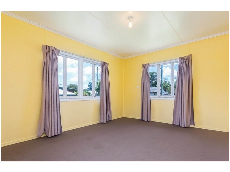 47 Empire Avenue, Manly West QLD 4179