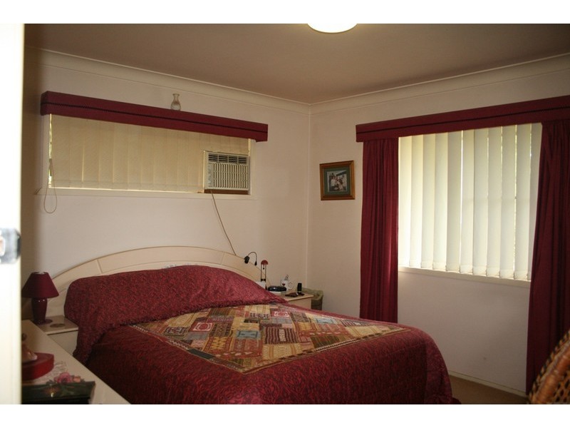 8 Majura Street, Belmont QLD 4153