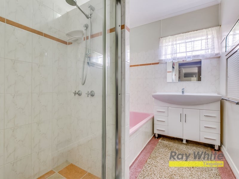 155 Wondall Road, Wynnum West QLD 4178