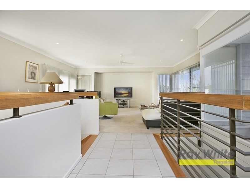 61 Mossvale Drive, Wakerley QLD 4154