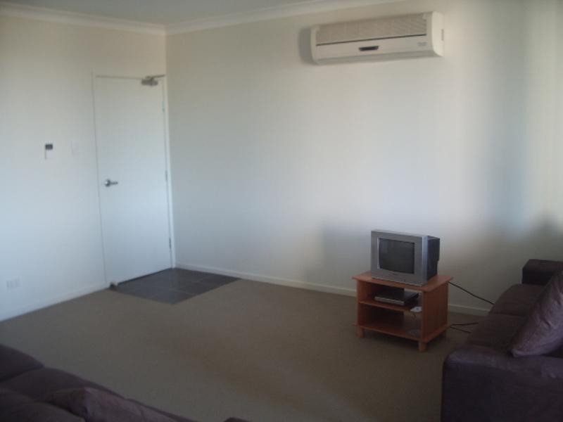 18/5 Thornlake Court, Tingalpa QLD 4173