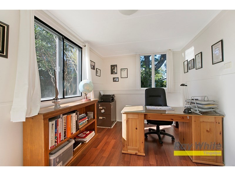 24 Randall Road, Wynnum West QLD 4178