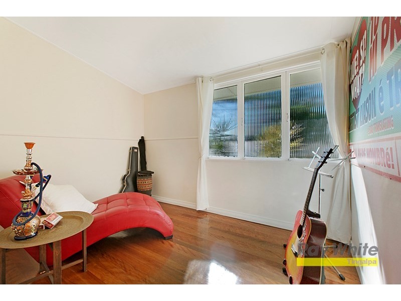 24 Randall Road, Wynnum West QLD 4178