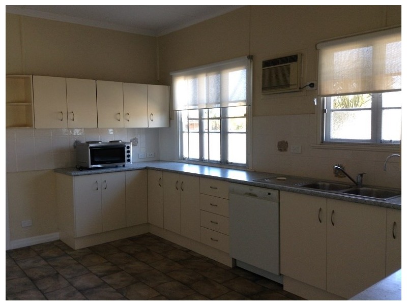 111 Belmont Road, Tingalpa QLD 4173