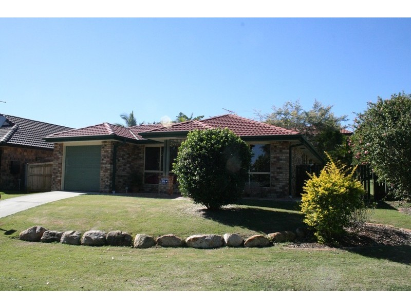 24 Oberon Esplanade, Hemmant QLD 4174