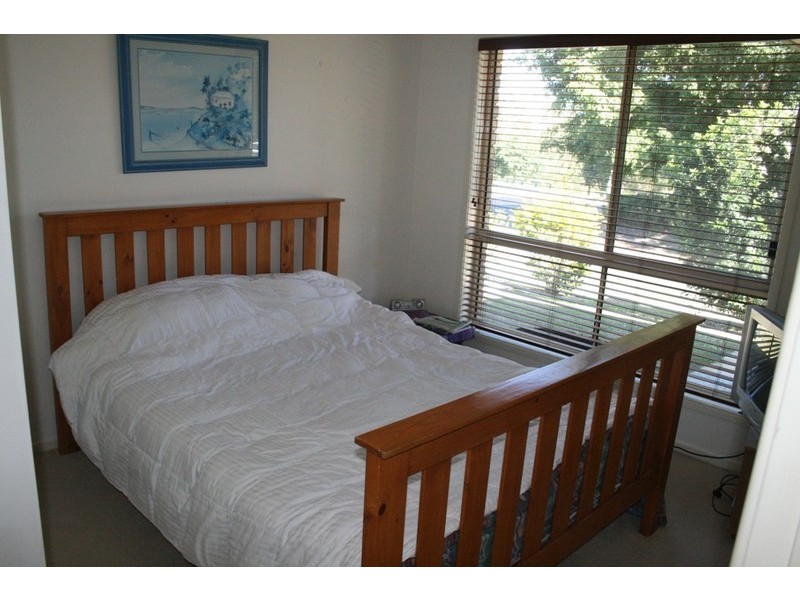 24 Oberon Esplanade, Hemmant QLD 4174