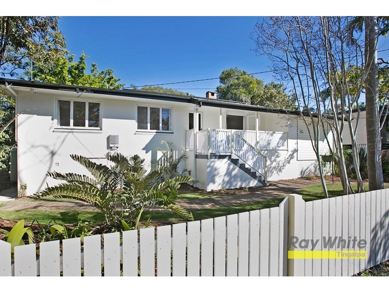 24 Coreen Street, Wynnum QLD 4178