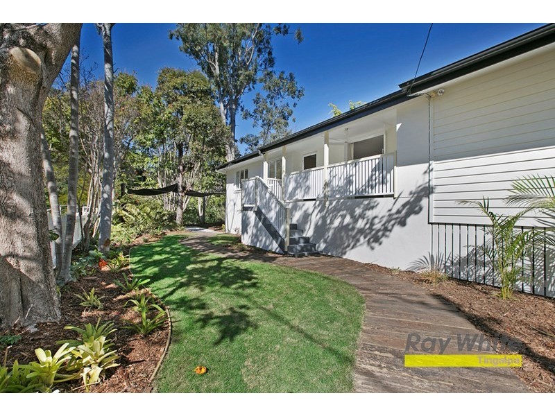 24 Coreen Street, Wynnum QLD 4178