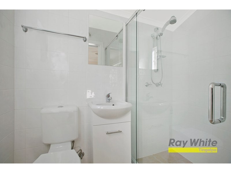 24 Coreen Street, Wynnum QLD 4178